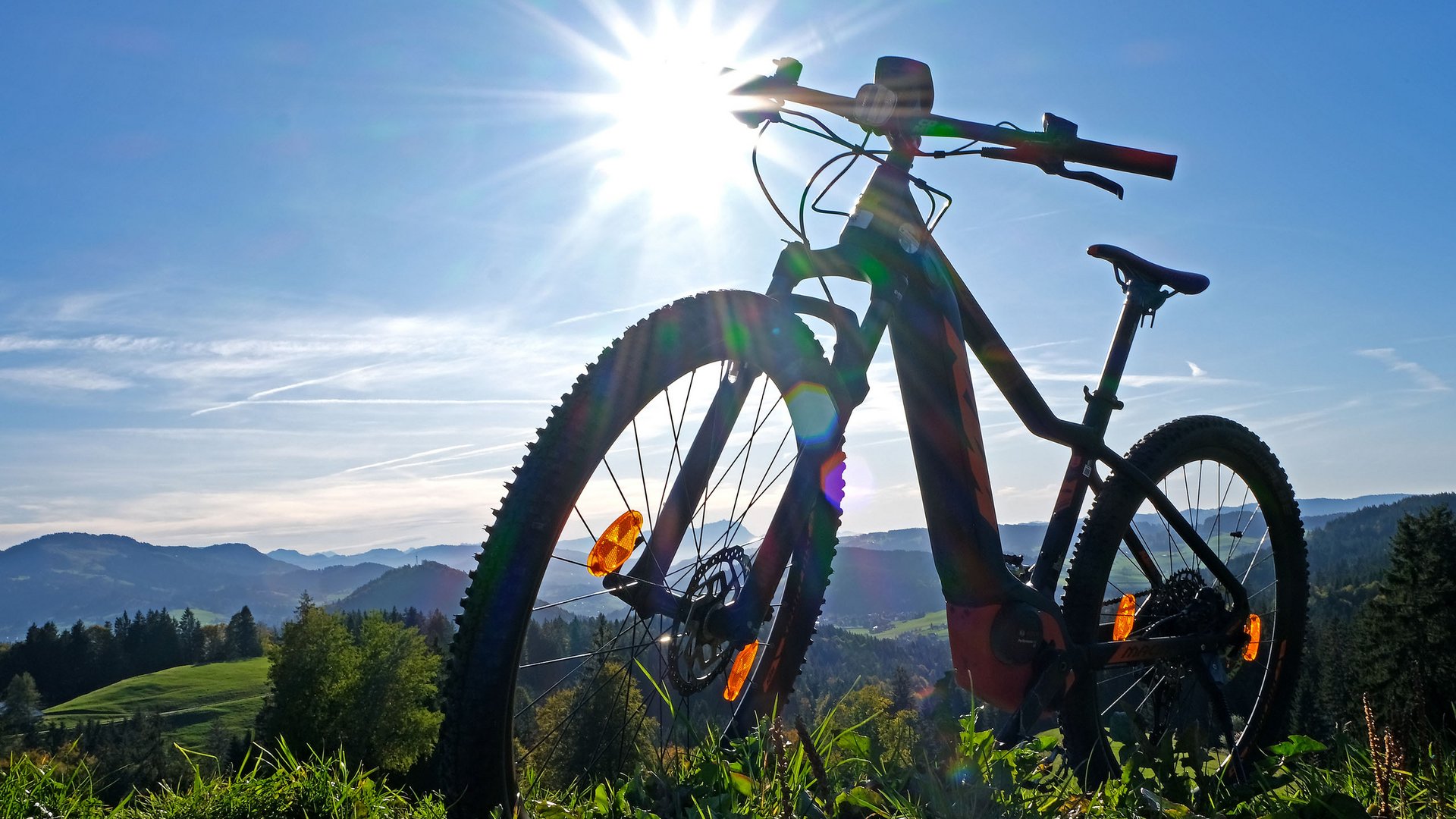 E-Mountainbike-Tour im Sommer