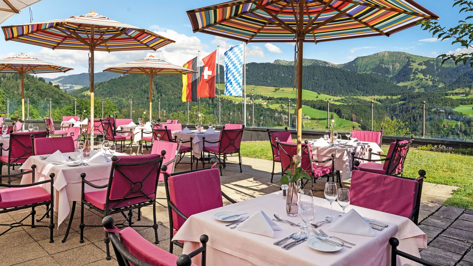 A look inside our hotel in Allgäu with pools